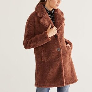 Reitmans Loose Sherpa Coat L/XL